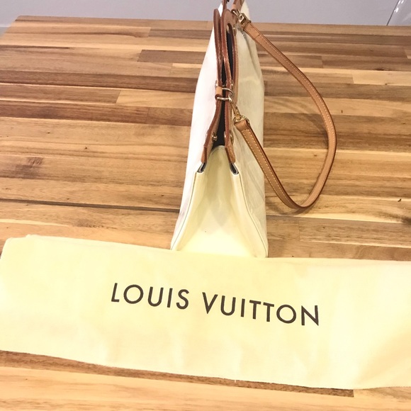 Louis Vuitton clutch and purse - Picture 2 of 4